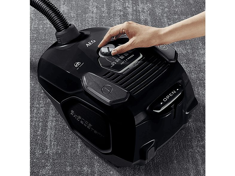 Aspirador con bolsa - AEG AKLBB915320522, 650 W, Depósito 3,5 l, Inox — foto 8