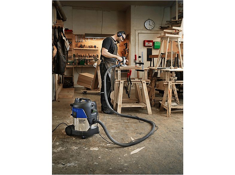 Aspirador con bolsa - NILFISK 107406603, 1000 W, Depósito 20 l, Inox — foto 2