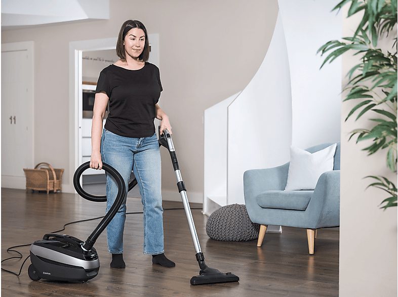 Aspirador con bolsa - NILFISK 128350612, 650 W, Potencia de succión 270 AirWatt, Depósito 3,1 l, Negro — foto 5