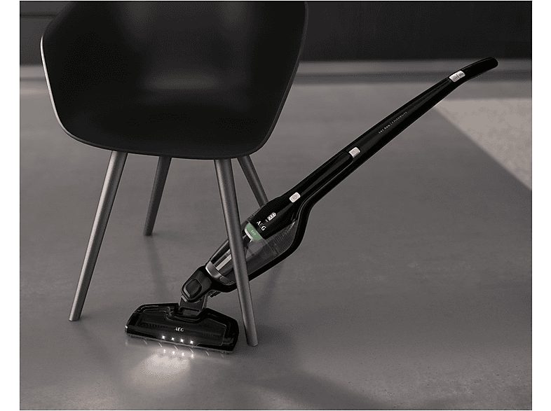 Aspirador de mano - AEG CX7-2-45MÖ, 18,5 W, Potencia de succión 18,5 AirWatt, Depósito 500 ml, Autonomía 45 min, Negro — foto 4