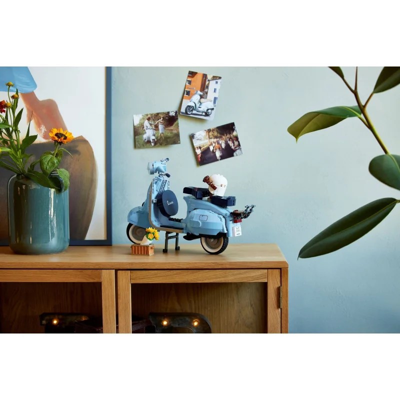 LEGO 10298 LEGO: Vespa 125 — foto 11