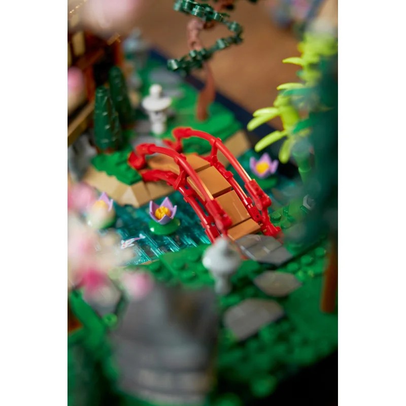 LEGO 10315 Jardín Meditativo — foto 7