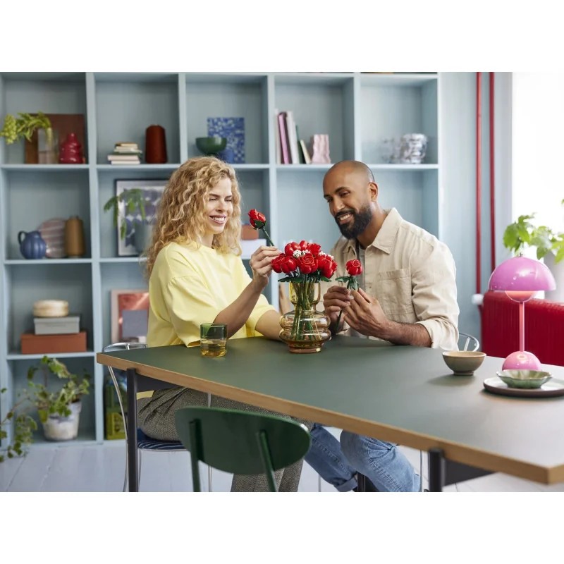 LEGO 10328 Ramo de Rosas — foto 8