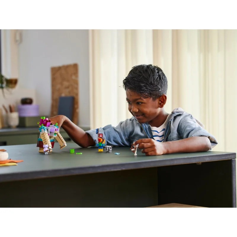 LEGO 21257 El Duelo contra el Devorador — foto 10