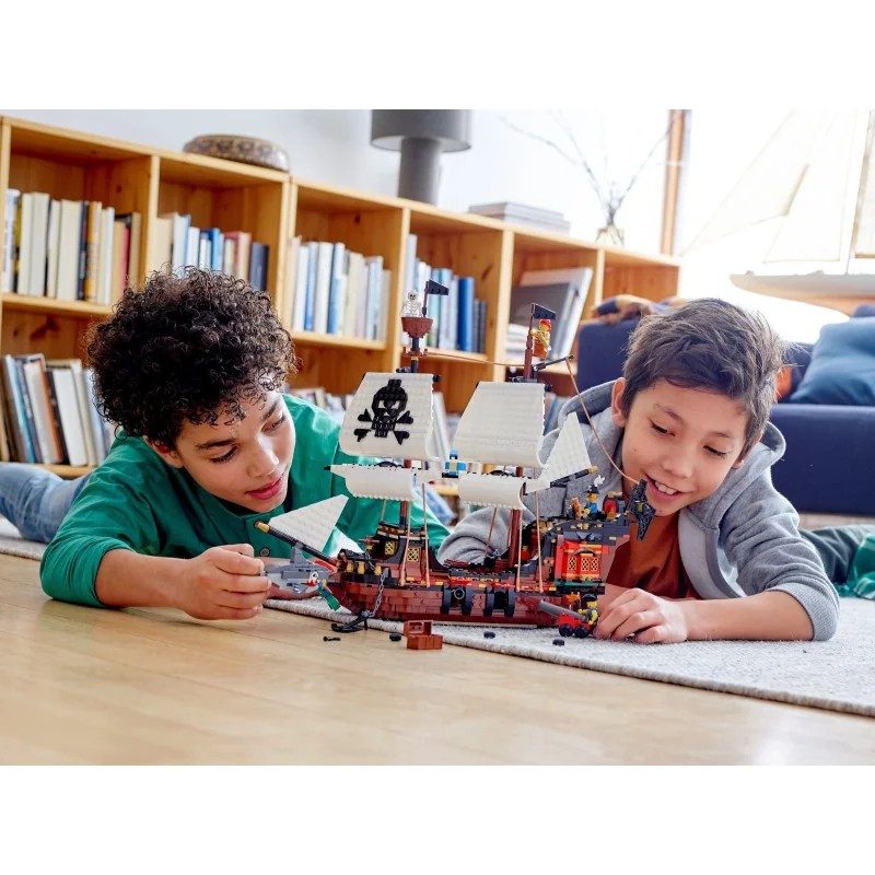 LEGO 31109 Barco Pirata — foto 13