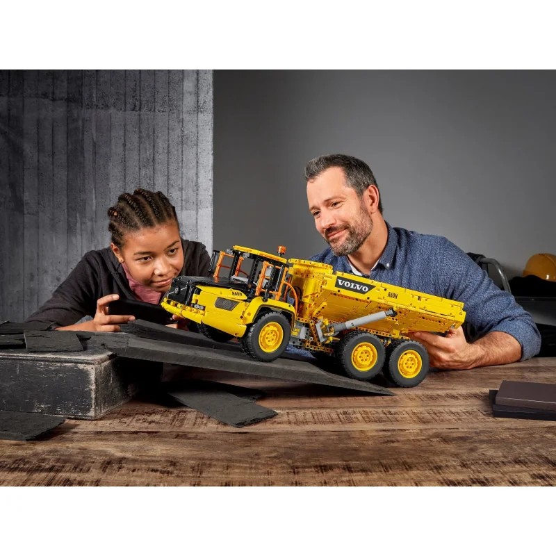 LEGO 42114 Dúmper Articulado Volvo 6x6 — foto 13