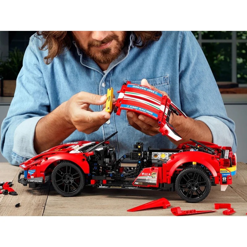 LEGO 42125 Ferrari 488 GTe AF Corse 51 — foto 8