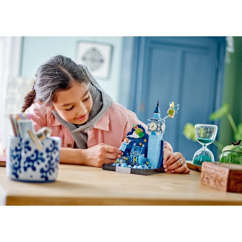 LEGO 43232 Vuelo sobre Londres de Peter Pan y Wendy — foto 8