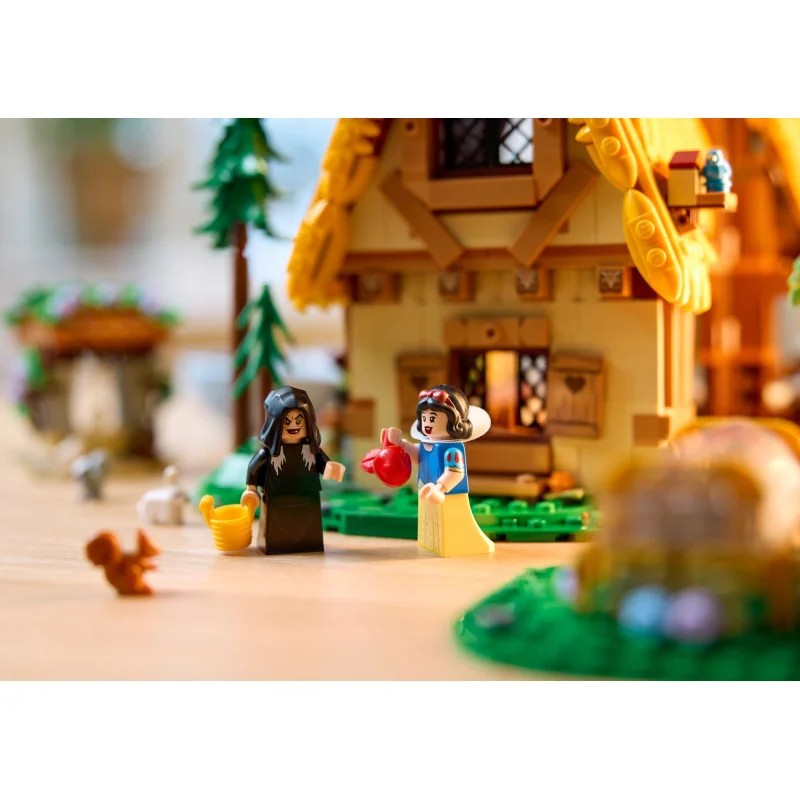 LEGO 43242 Cabaña de Blancanieves y los Siete Enanitos — foto 15