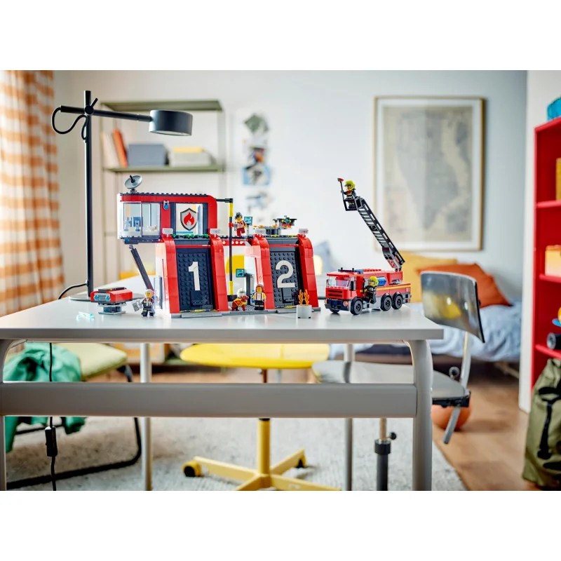 LEGO 60414 Parque de Bomberos con Camión de Bomberos — foto 11