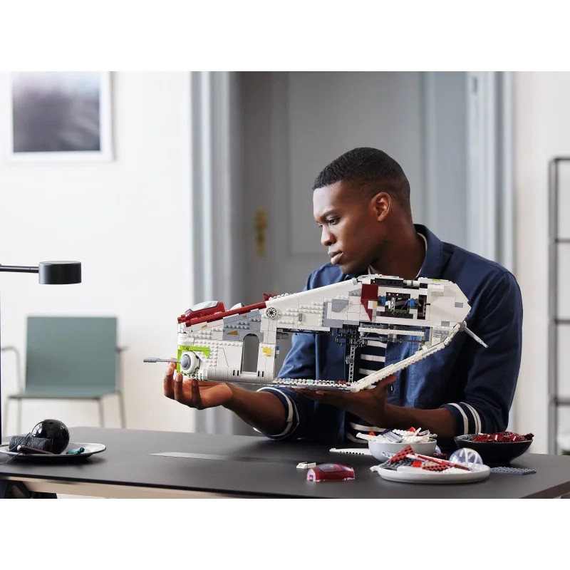 LEGO 75309 Cañonera de la República — foto 14