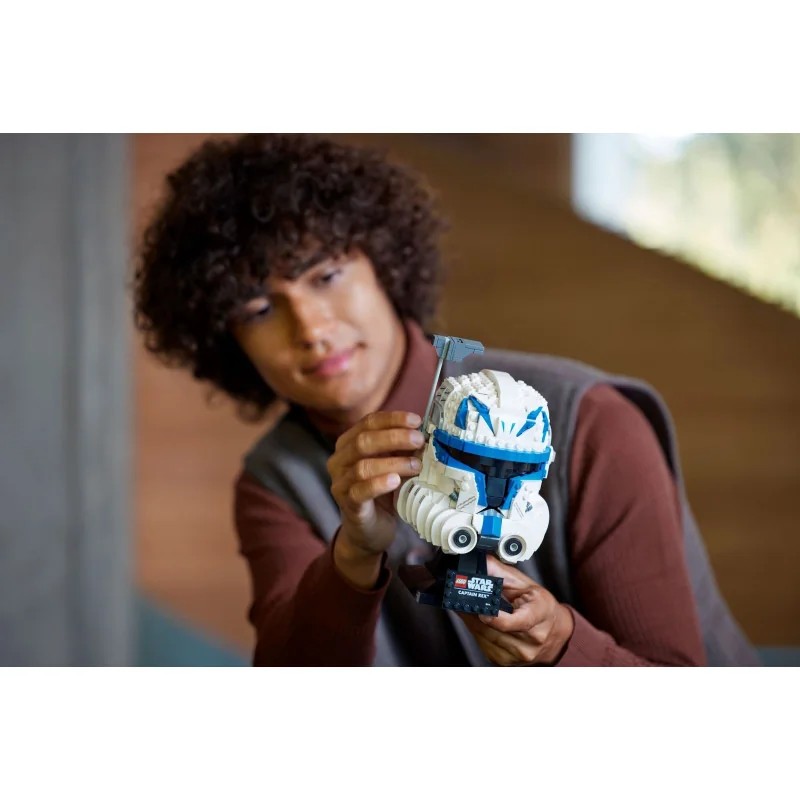 LEGO 75349 Casco del Capitán Rex — foto 7