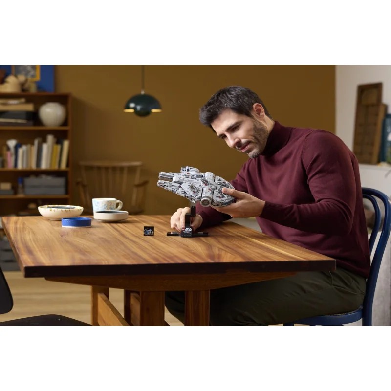 LEGO 75375 Halcón Milenario — foto 7