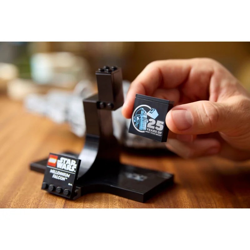 LEGO 75375 Halcón Milenario — foto 8