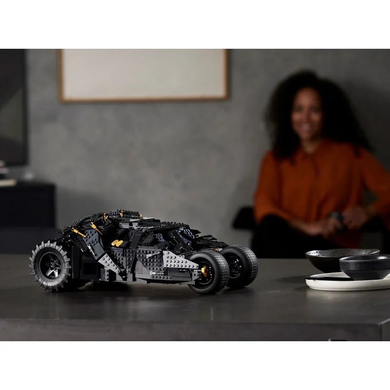 LEGO 76240 DC Batman: Batmóvil Blindado — foto 17