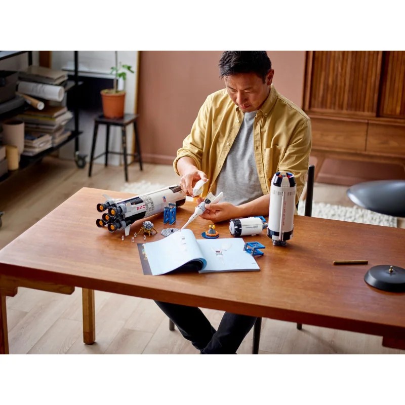 LEGO 92176 NASA: Apolo Saturno V — foto 12